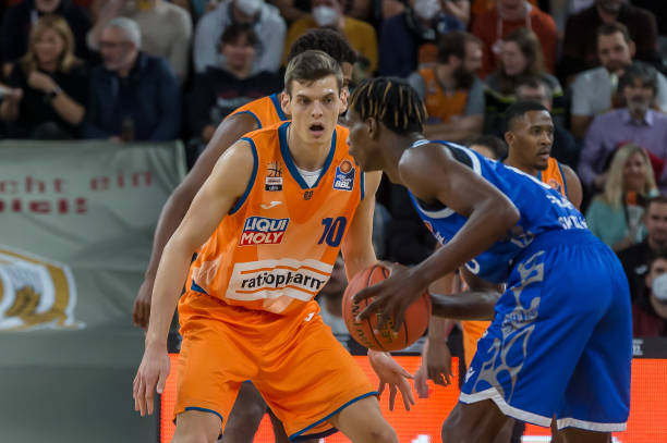 能力也让球 能力也让球