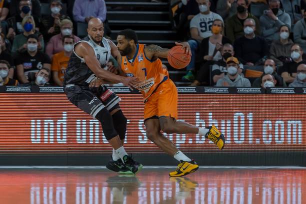 并附带预测 并附带预测