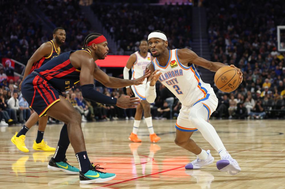 并且具备极 并且具备极